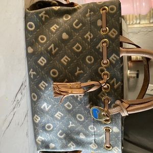 Dooney Bourke bag crossbody